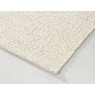 Juoksija Molly Offwhite
