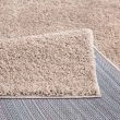 Tämän tuotteen nimi on Lazy, valmistettu  -materiaalista, ja siinä on kaunis Hieka väri - SE Mattor
